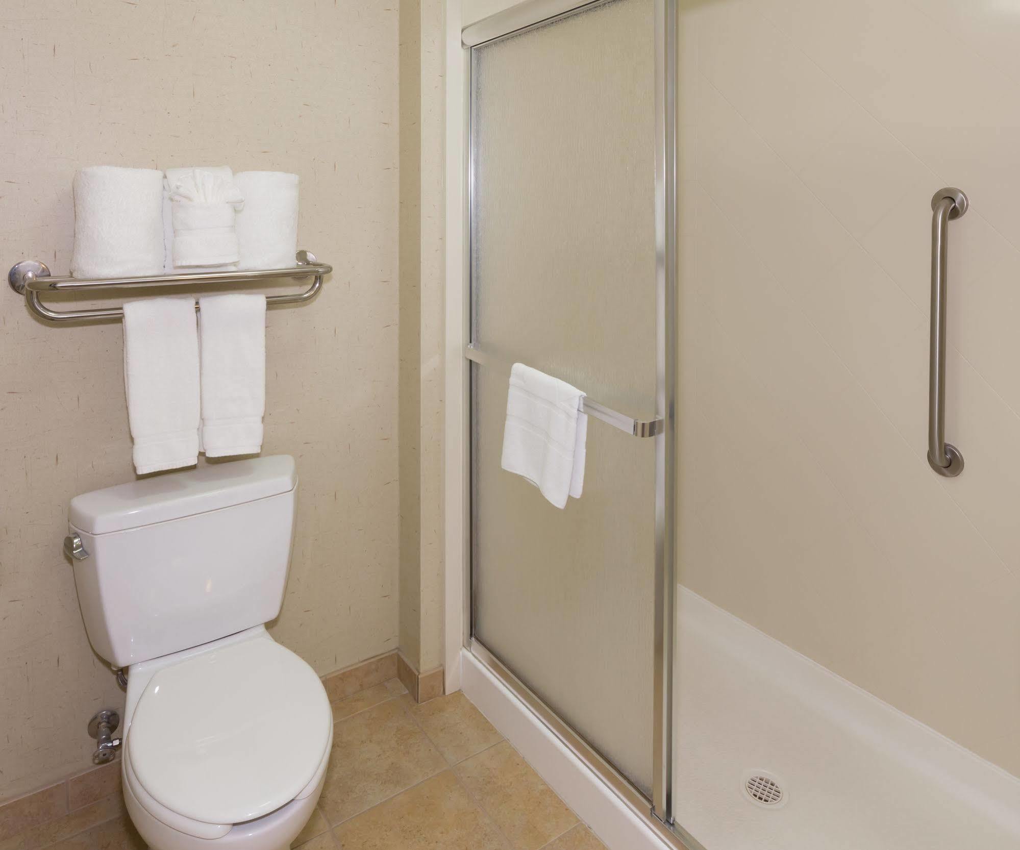 Homewood By Hilton Cleveland-beachwood 3*
