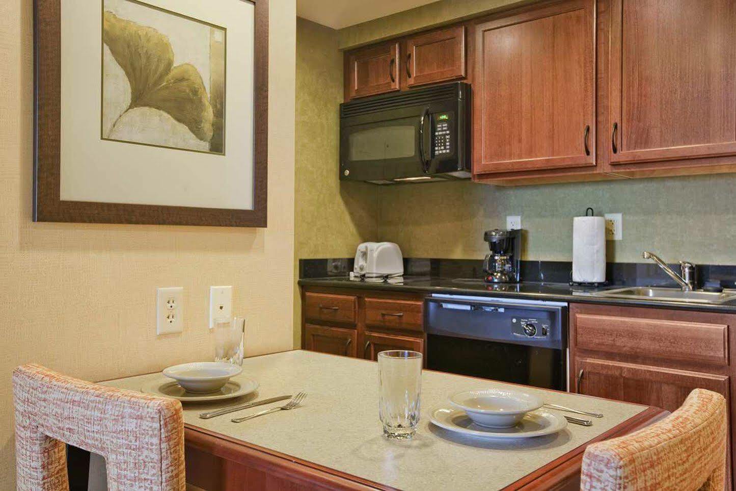 Homewood By Hilton Cleveland-beachwood Hotel